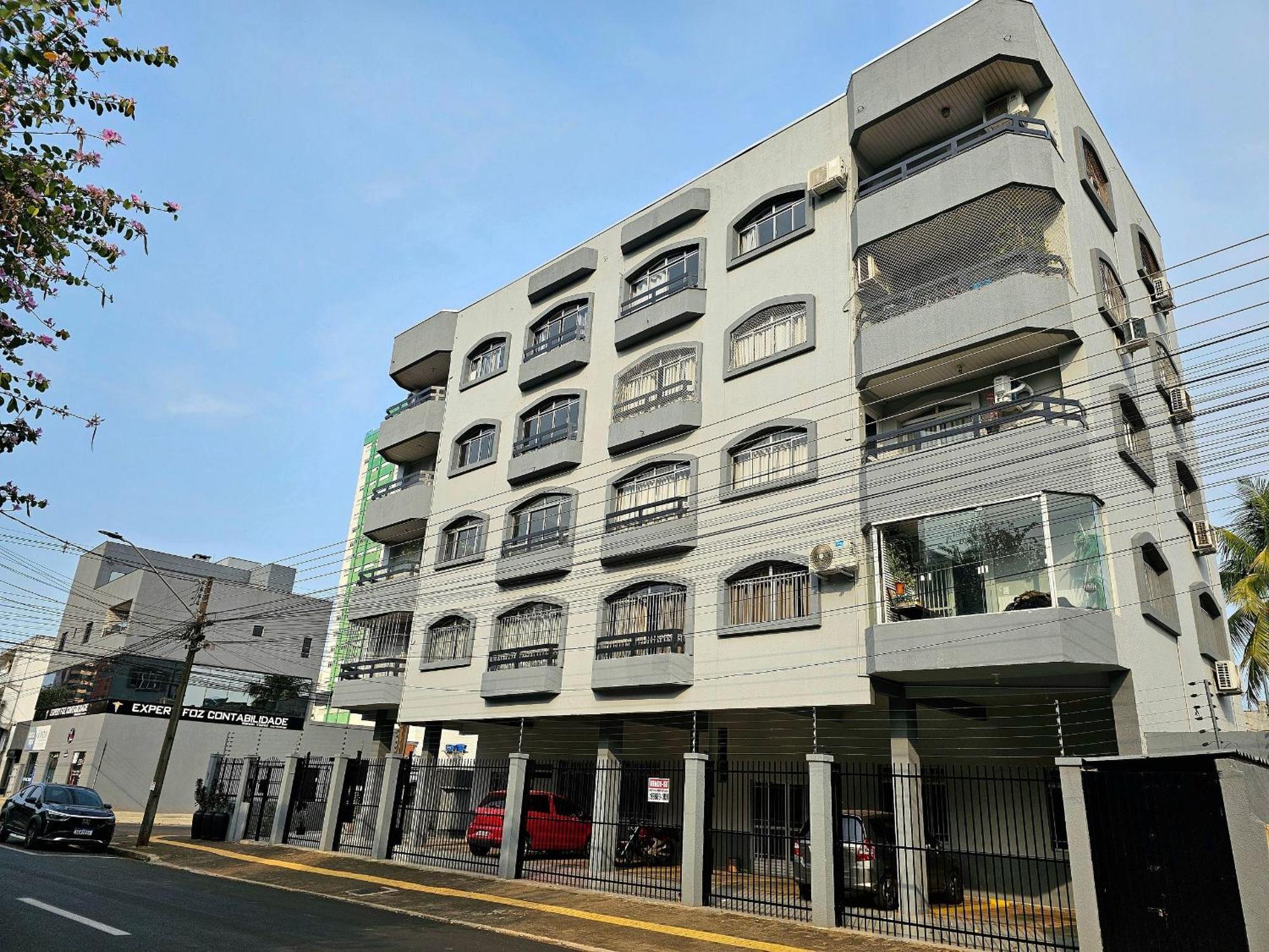 Centro 2 Quartos 2 Banheiros Com Garagem Foz do Iguaçu